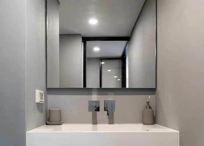 公寓 6 Stars Panoramic Bright Designer 2bd Skyline