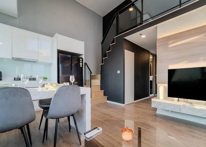 6 Stars Panoramic Bright Designer 2bd Skyline * 曼谷
